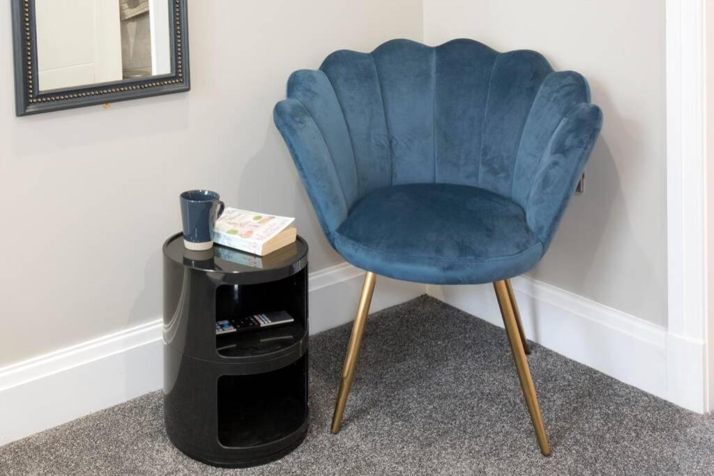Blackbird Luxury 6 Apartment Blackpool
